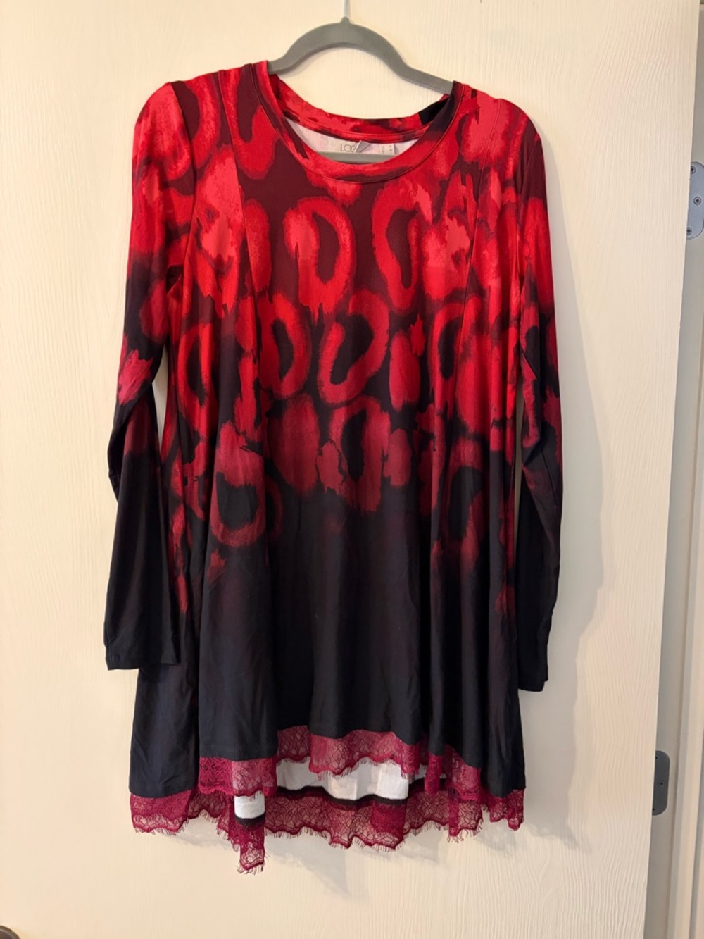 Logo long sleeve flowy blouse